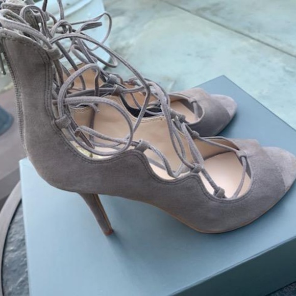 Vince camuto Sandria Taupe  Suede lace up heels - Picture 4 of 4